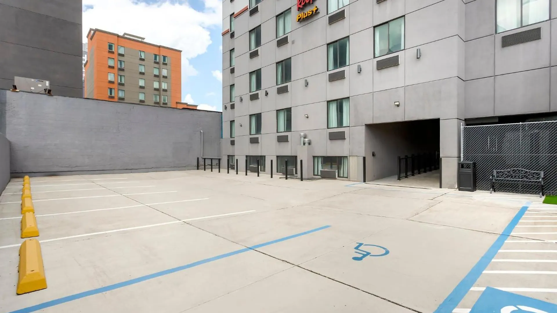 Hotel Red Roof Inn Plus Jamaica, Ny - Jfk Airport New York