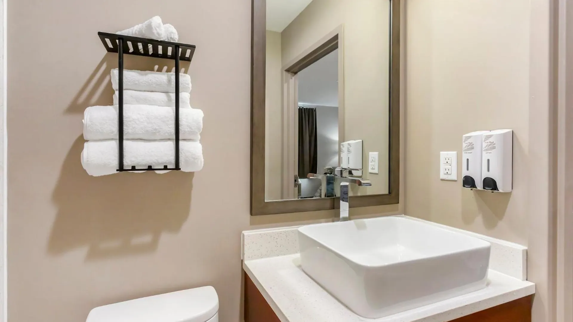 Hotel Red Roof Inn Plus Jamaica, Ny - Jfk Airport New York United States